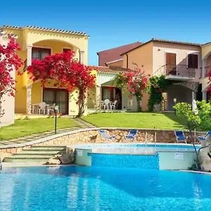 *** Aparthotel Residenza Pierre Et Badus Italia