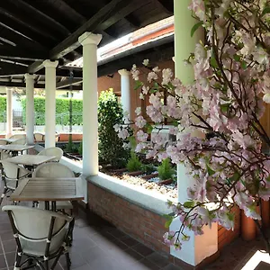  Ostello Casa Emmaus Italia